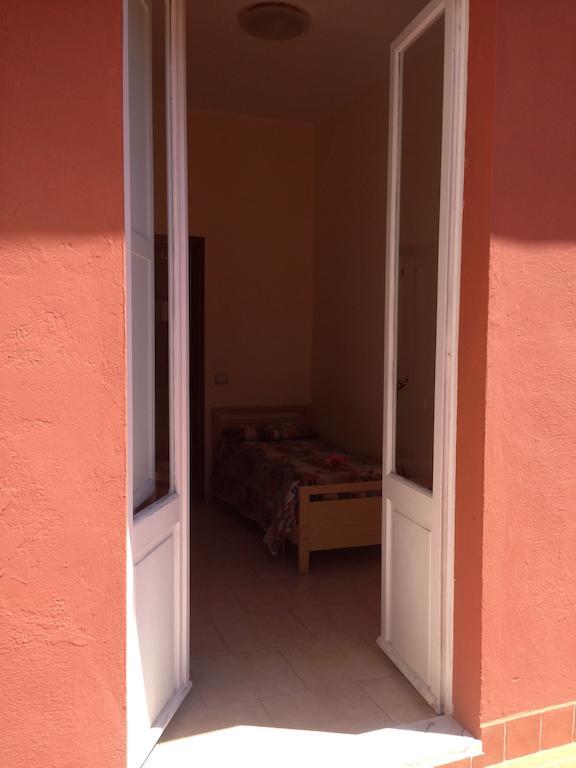 Albergo La Perla Cagliari Zimmer foto
