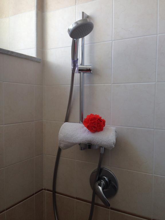 Albergo La Perla Cagliari Zimmer foto