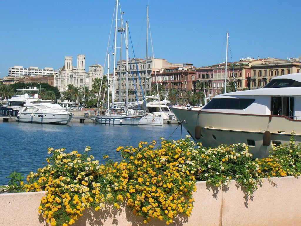 Albergo La Perla Cagliari Exterior foto